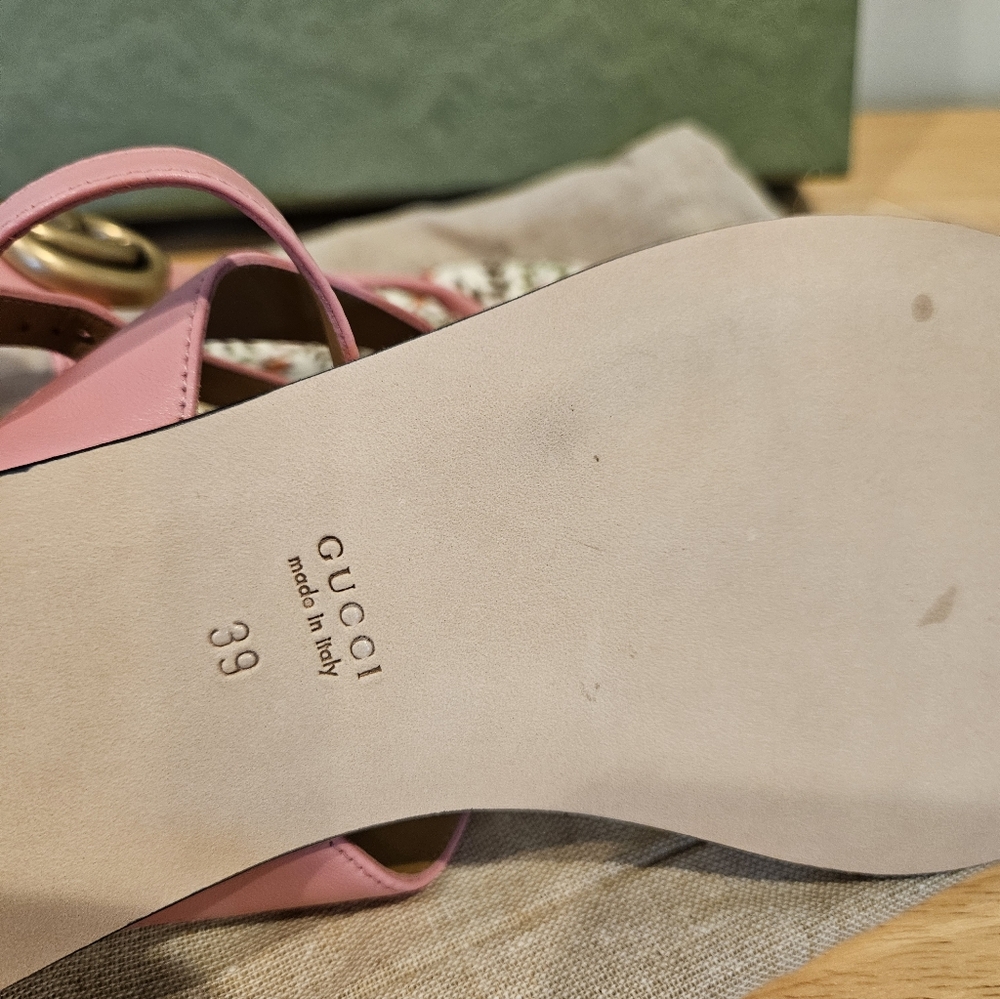 NWT$790 GUCCI Double G Marmont Floral Leather Thong Flat Sandal Slides Sz 39 - Picture 6 of 9